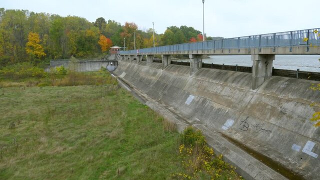 Christie Lake Dam - Mid-size River Dam, Spencer Creek Reservoir - No Water Flow