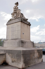  Seine Statue (Louis Petitot) on Pont du Carrousel (Carrousel Bridge)