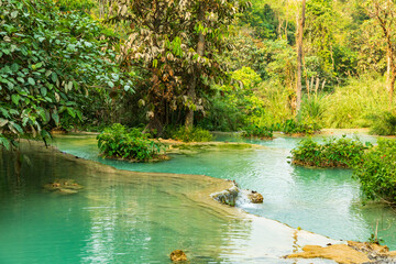 Der Tat Kuang Si, Wasserfall bei Luang Prabang in Laos. Ein schöner Wasserfall im tropischen...
