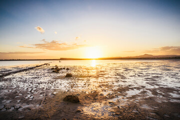 Fototapeta premium Beautiful sunset over the salted lake 