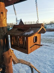 bird feeder