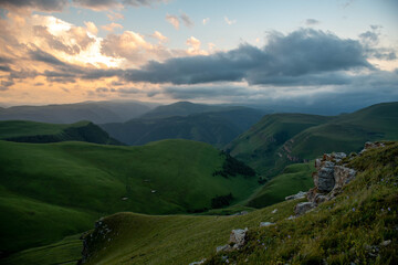 Obraz premium Mountain sunrise sea of ​​clouds