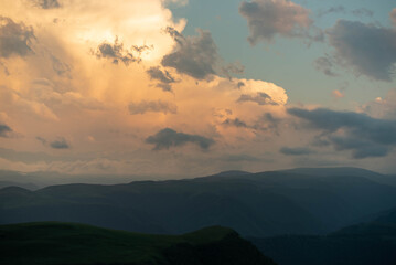 Mountain sunrise sea of ​​clouds