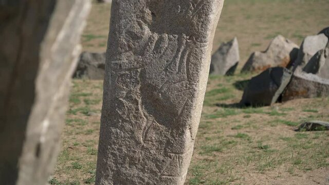 Deer stones are ancient megaliths carved with symbols. The name comes from their carved depictions of flying deer. Kurgan stelae are installed atop, within or around kurgans, in kurgan cemeteries 4K