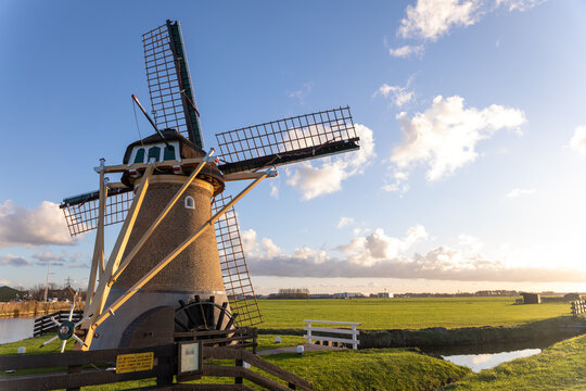 The historic watermill "Hoop doet Leven" on the Leidsevaart in the Elsgeestpolder, build in 1783. Located on the Elsgeesterlaan in the South-Holland village of Voorhout in the Netherlands.