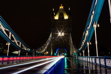 Fototapeta na wymiar London- Tower Bridge at Night 