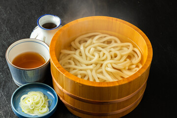 手打ちうどん　homemade noodles of Japan(udon)