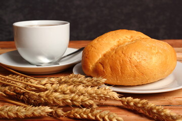 Hard (dinner) roll