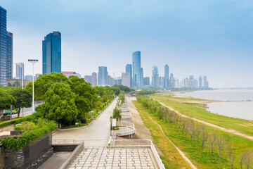 Fototapeta premium Daytime shot of the city skyline