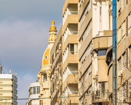 18 De Julio Avenue Apartment Buildings