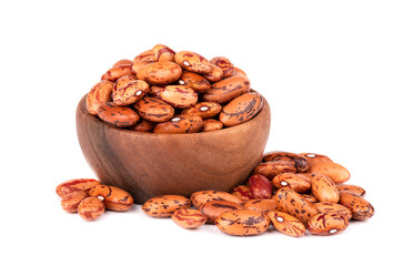 Fototapeta na wymiar Beans in wooden bowl, isolated on white background.