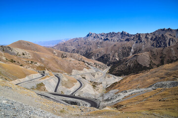 Breathtaking landscape!  Pamir Highway Roadtrip, from Osh (Kyrgyzstan) to Dushanbe (Tajikistan)