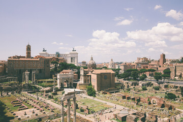 Obraz premium Panoramic view of Roman forum, also known by Forum Romanum