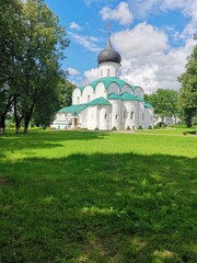 church of the holy trinity