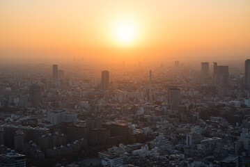 Tokyo city skyline at sunset, Japan　東京のビル群と夕日・夕焼け