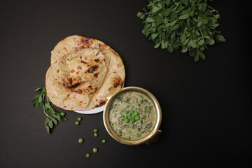 Methi Mutter Malai, Indian food server with naan or tandoori roti.