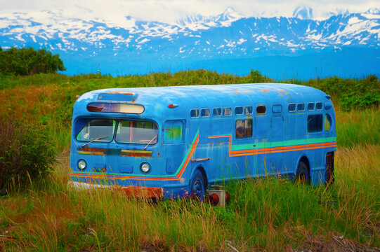 Abandon Bus in a grassy field