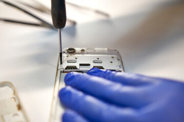 Mobile phone repair. Mobile device service.
