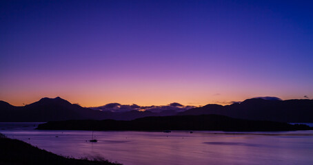 Fototapeta premium Sunrise Over Beinn Sgritheall Highlands Scotland