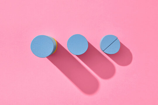 Top view of hard shadows from geometric figures.