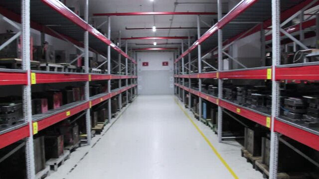 Manufacturing Technology Indoor Warehouse Shelves