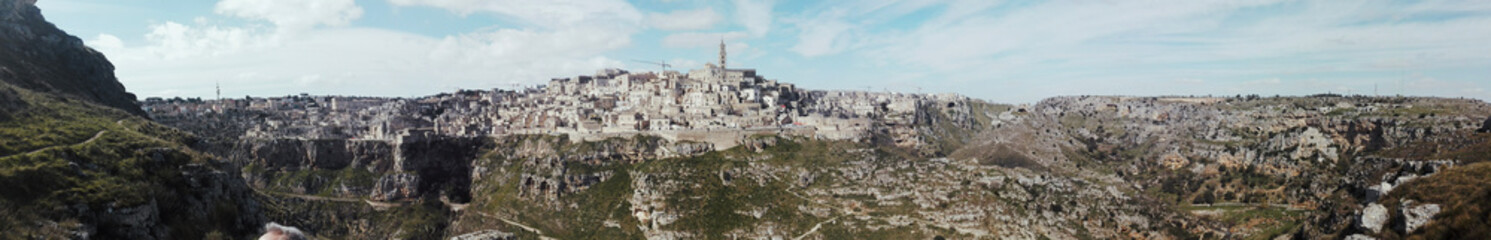 Fototapeta na wymiar panoramic view of the Sassi of Matera