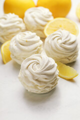 Tasty zephyr with lemon flavour