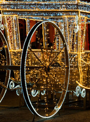 Beleuchtete Hochzeitskutsche