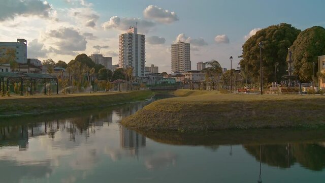 Jefferson Peres square