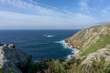 Obraz premium wild and rochy seashore on the west coast of Spain