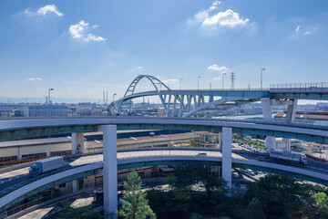 取り付け部のループ道路から見る新木津川大橋全景