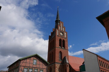Fototapeta na wymiar St. Georg in Grabow (Elde) in Mecklenburg-Vorpommern - Fachwerkstadt in Mecklenburg