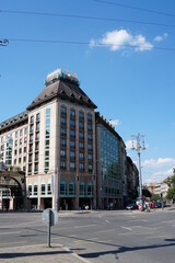 Fototapeta premium budapest, city, capital, hungary, urban, street, buildings