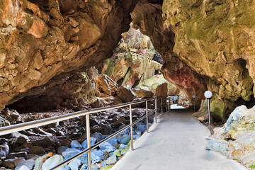 BM Jenolan cave free walk