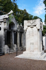 Fototapeta na wymiar Jewish cemetery, budapest, hungary, tumbs