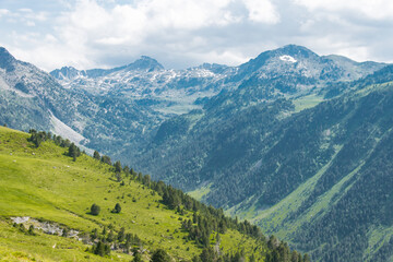 Naklejka na ściany i meble Huge and beautiful Pyrenees landscape