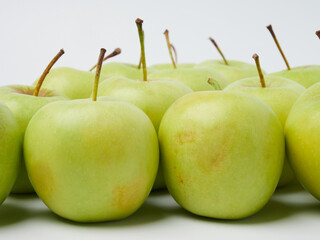Apple on white table background, green Apple fruit background. natural fresh products.