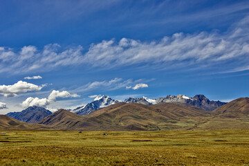 Fototapeta premium High altitude mountainous landscape in Peru