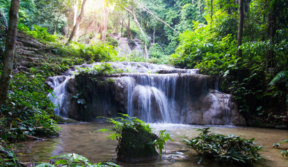 Fototapeta na wymiar Pu Kang waterfall
