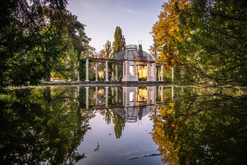 Obraz premium Zruc nad Sazavou is a castle rebuilt into a chateau in the town of the same name in the district of Kutna Hora. The castle was founded in the first half of the fourteenth century. 