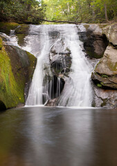 Obraz premium Summer morning at Widow Falls