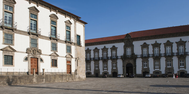 Da S&eacute; Square and former episcopal palace, Barredo district, Porto, Portugal, Unesco World Heritage Site