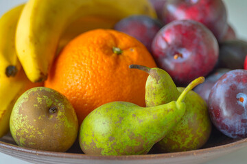 Naklejka na ściany i meble fruit in a bowl