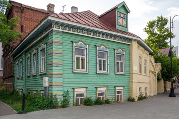 Fototapeta na wymiar View of the street in the historical center of Kazan
