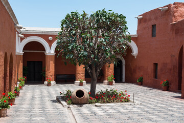 place int&eacute;rieure monast&egrave;re p&eacute;rou arequipa