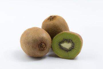 Green kiwi on white background © Veronica Glez
