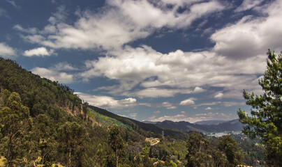 hermoso paisaje en el horizonte de Bogotá Colombia