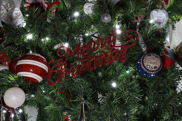 christmas tree decorations
