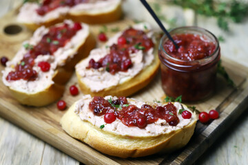 Sandwiches with pate and cranberry sauce. Healthy snack.