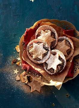 Richard Weinstein
Christmas tarts Christmas Drinks
Celebrate Food 